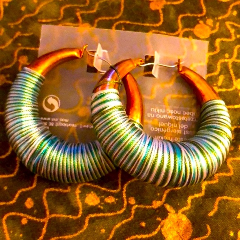 H&M Blue Thread Fashion Earrings